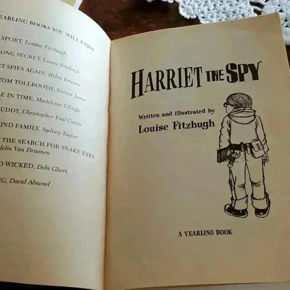 Juvenile books - Picture 11 of 15